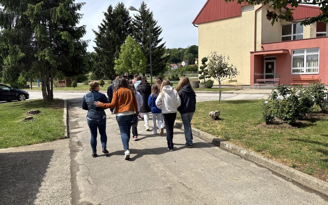 Suradnja škola u projektu „Baština nas oplemenjuje“ – posjet OŠ Antuna i Ivana Kukuljevića Varaždinske Toplice